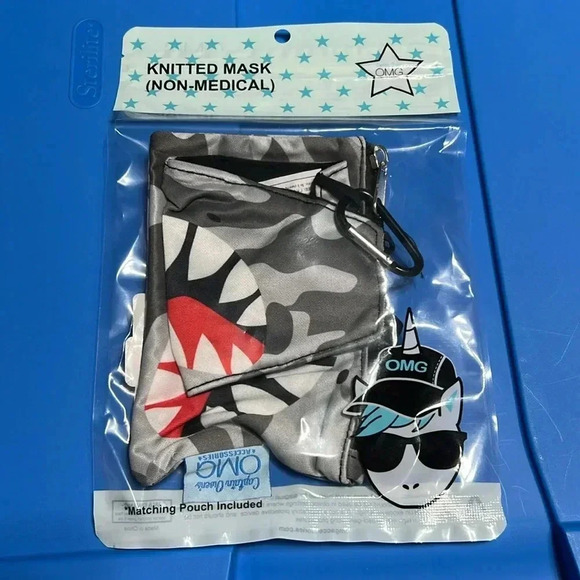 Camouflage shark monster kids face mask pouch Halloween - Picture 4 of 5